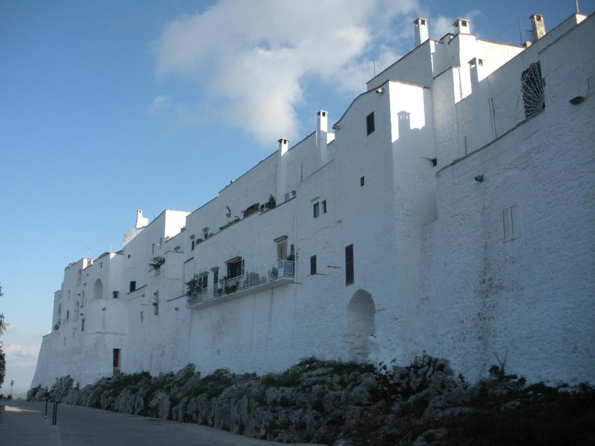 Casa Josephina - Three Level Stone Home With Balcony, 2 Roof Terraces & Sea Views Ostuni Luaran gambar